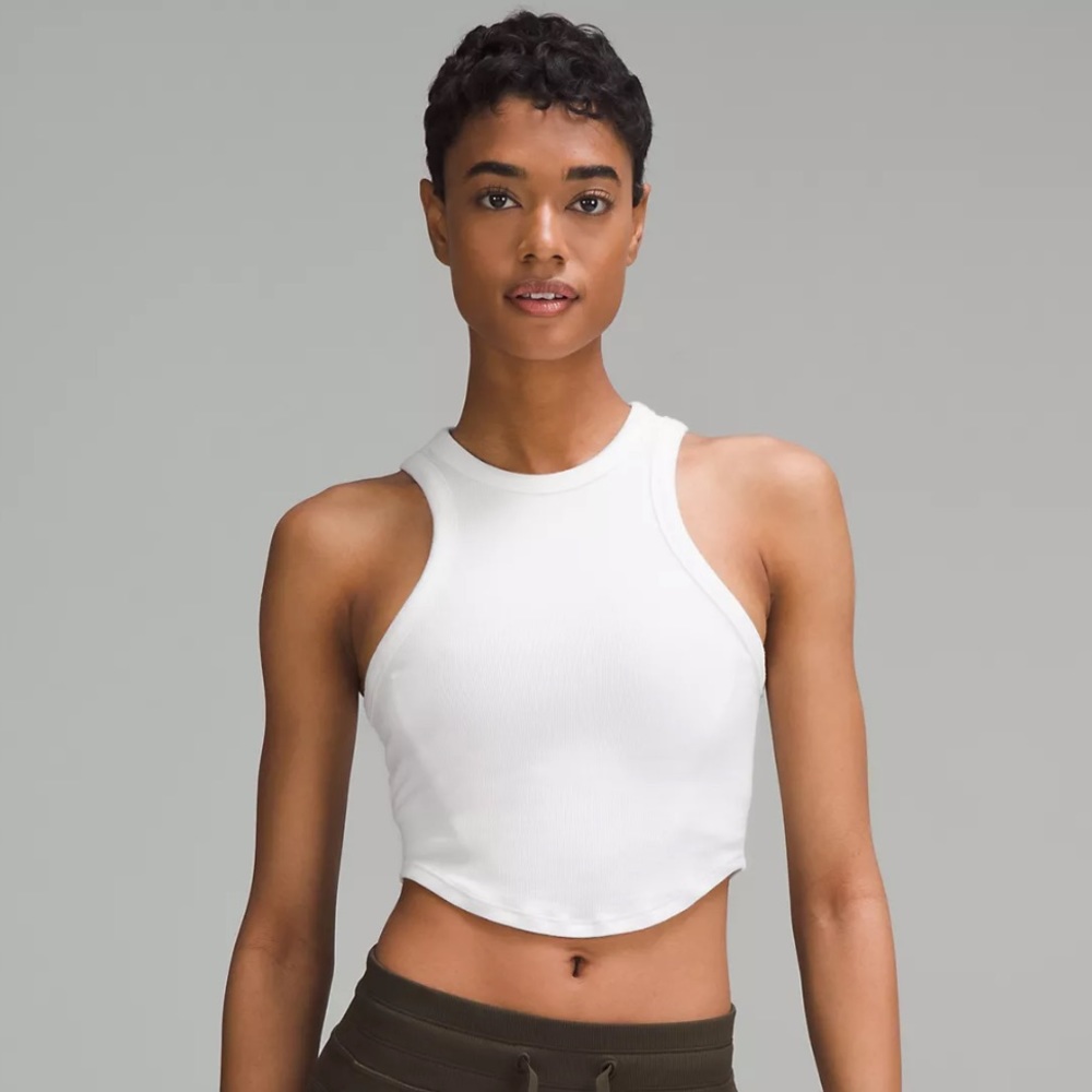 LULULEMON Hold Tight Cropped Tank. Color white. Size 2. NEW
